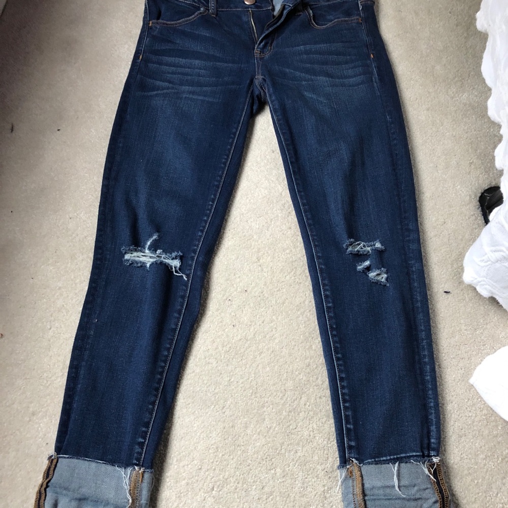 Ripped skinny jeans
